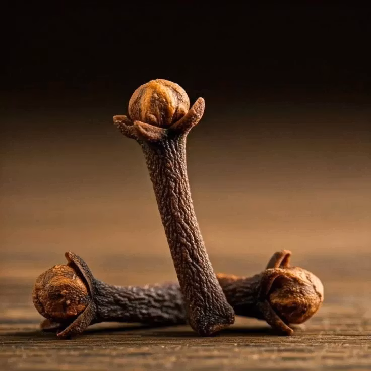 خواص میخک